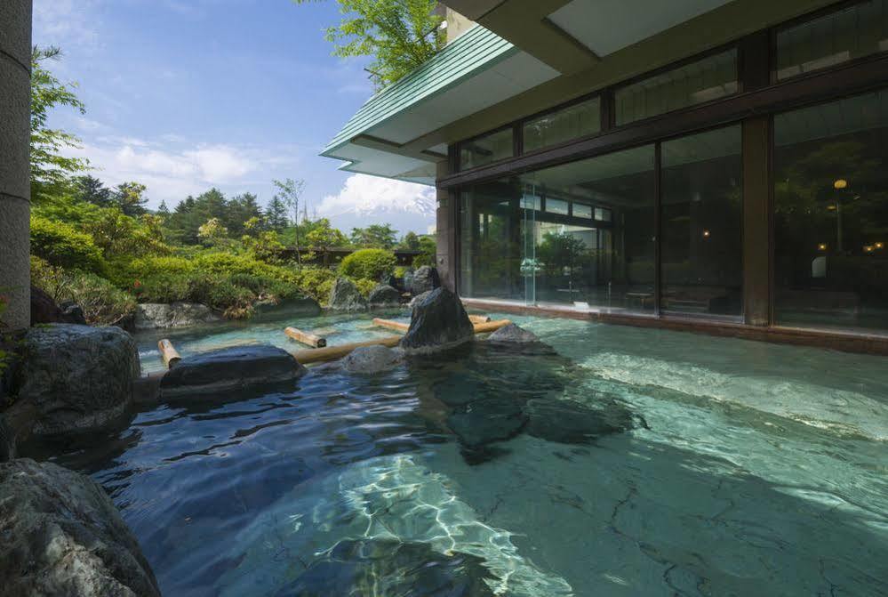 Hotel Fujisan Onsen Bessho Sasa à Fujiyoshida Extérieur photo
